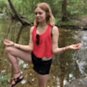 Meet your Posher, Lillian paige